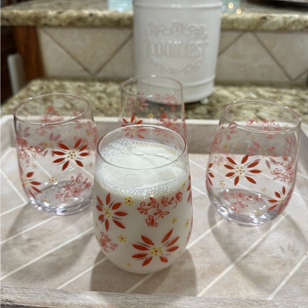 Temp-Tations Floral Glass Set with Red and Yellow Accents